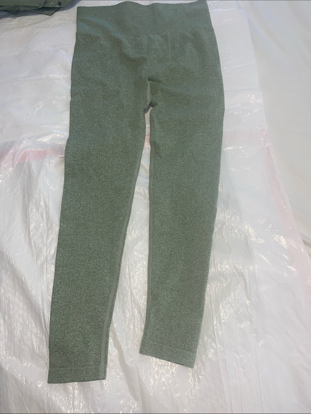 Green Matching Workout set - Picture 5 of 6